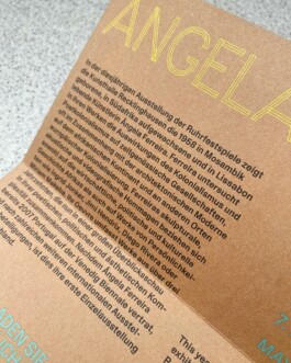 Faltblatt (Detail) für die Ausstellung Ângela Ferreira Kunstausstellung der Ruhrfestspiele Recklinghausen 2023 7. Mai – 6. August 2023 in der Kunsthalle Recklinghausen