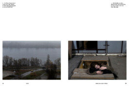 Doppelseite aus dem Buch „Das wilde Feld – Front und Hinterland in der Ukraine“ von Dominic nähr und Ivo Mijnssen